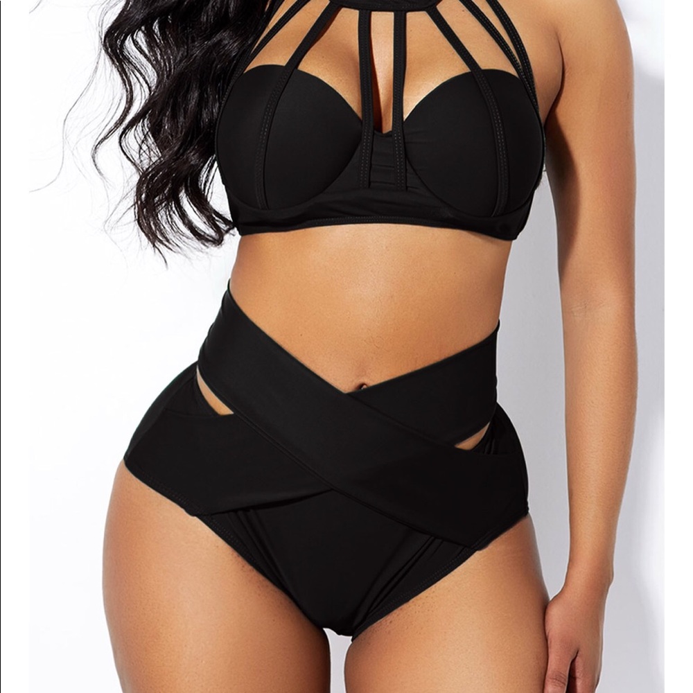 Black Bikini Set